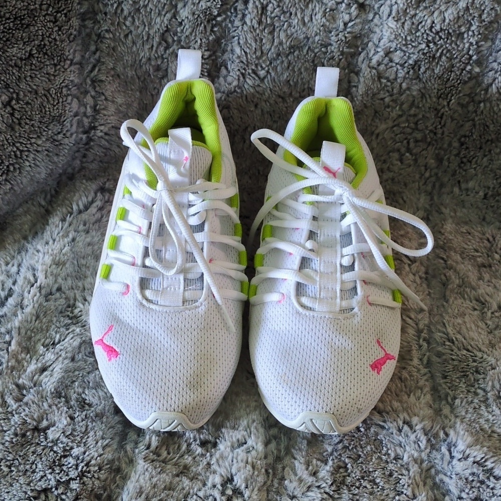 Women’s Puma Axelion Bright Cross Trainers sz 7.5 - Picture 2 of 7
